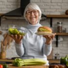 Una buena alimentación puede favorecer una mayor esperanza de vida