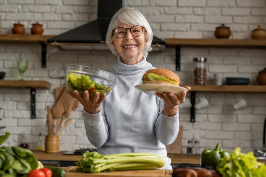 Una buena alimentación puede favorecer una mayor esperanza de vida